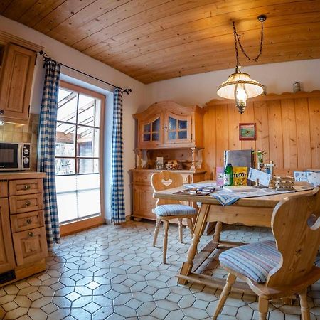 Ferienwohnung Woernerblick Mittenwald Bagian luar foto