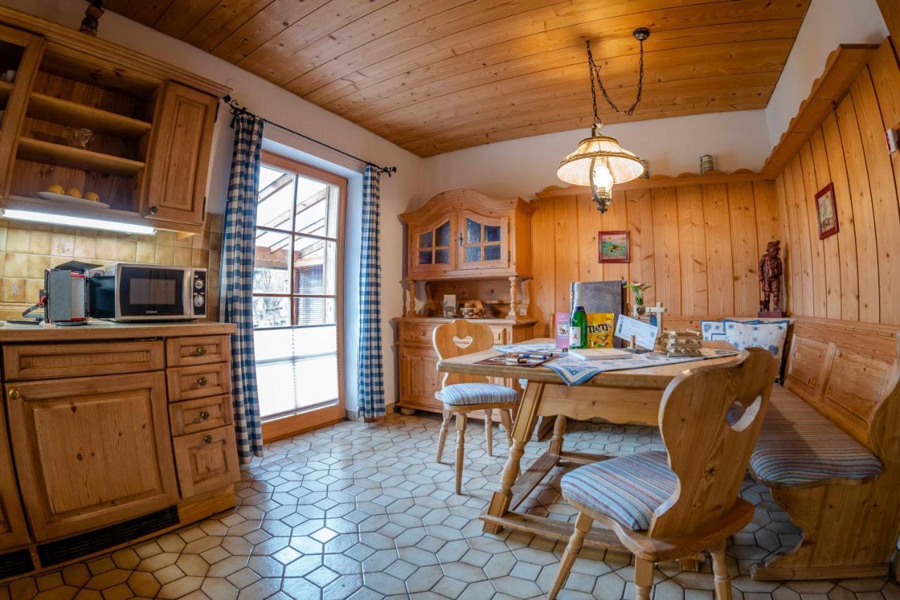 Ferienwohnung Woernerblick Mittenwald Bagian luar foto